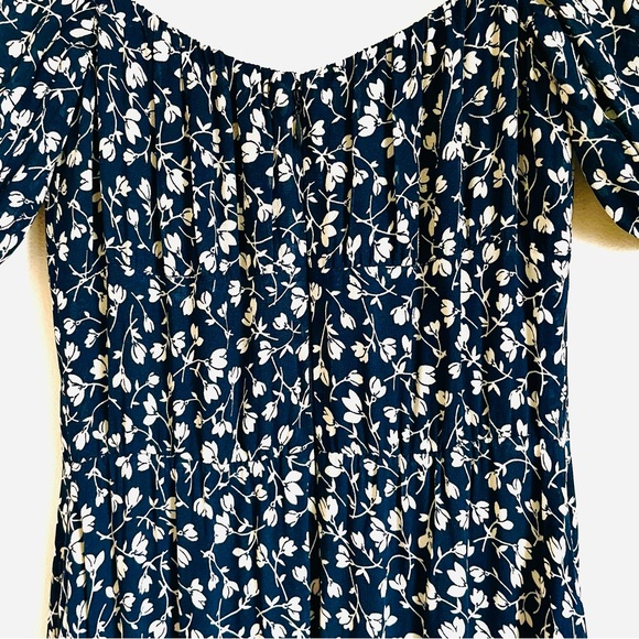 Reformation Hannah Floral Midi Dress In Navy Blue & White Size 4 EUC - Picture 12 of 13